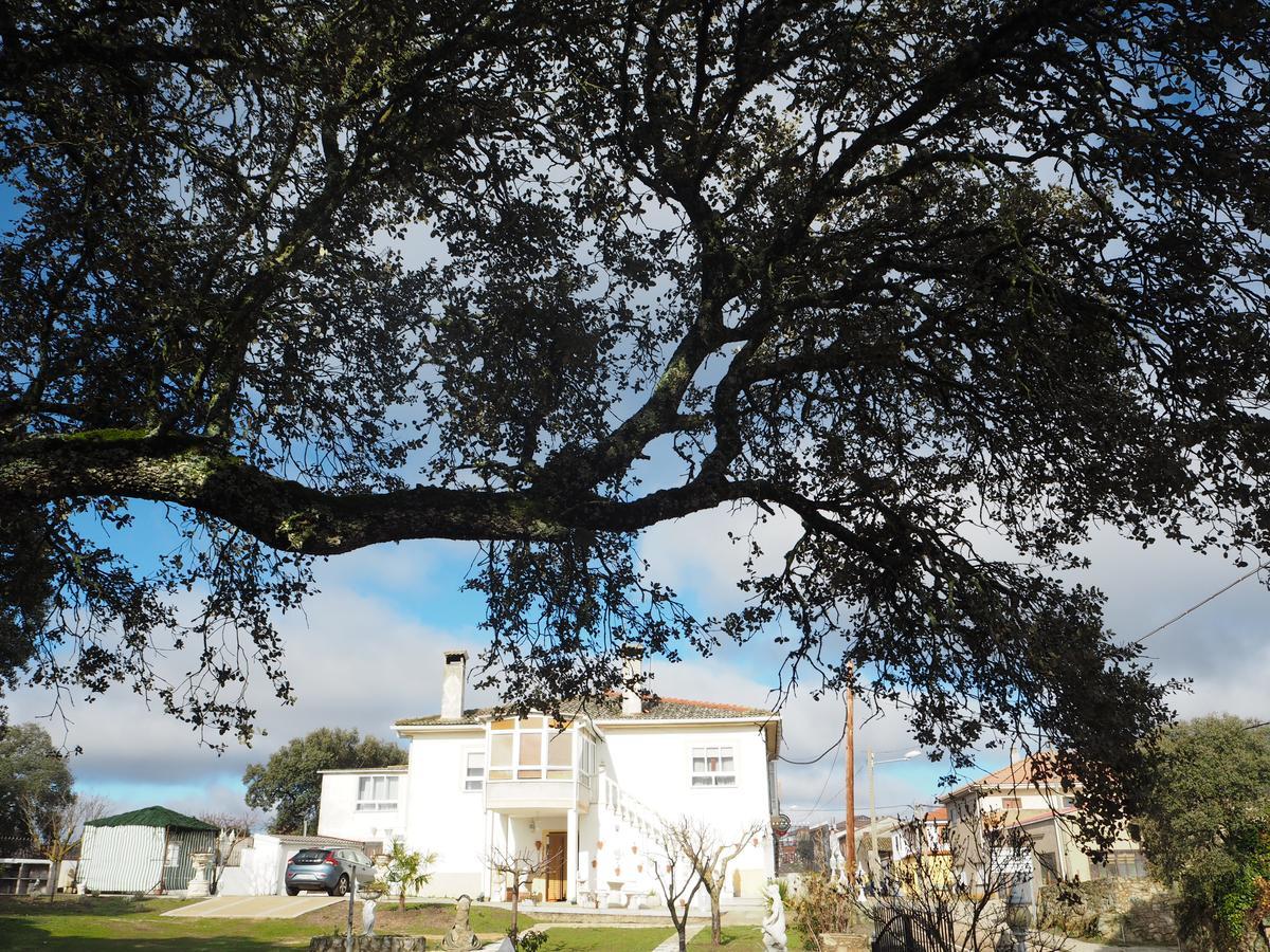 Villa Entre Encinas Moralina Buitenkant foto